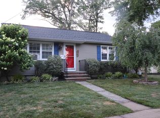547 Hayward St, Bound Brook, NJ 08805