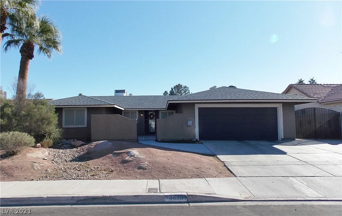 4458 Annie Oakley Dr, Las Vegas, NV 89121 | Zillow