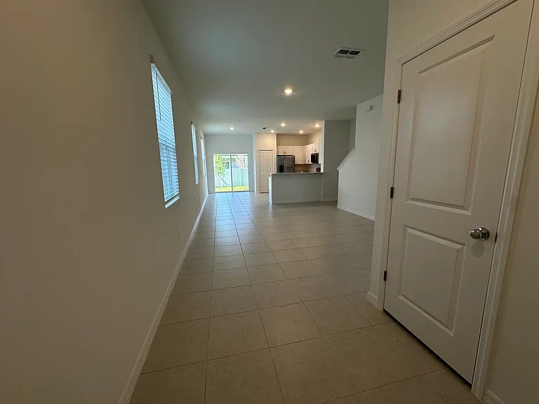 2655 Buttercup Lucine Ln #2655 — Photo 2