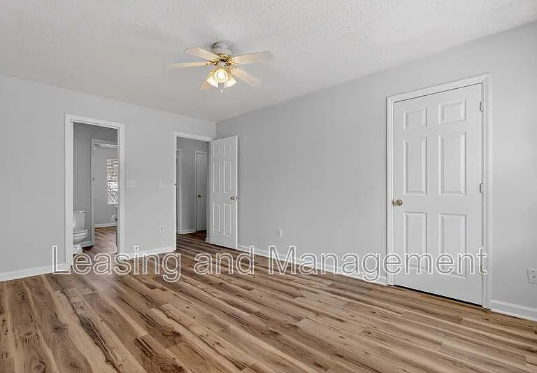 6248 Lucille Dr #15F — Photo 22