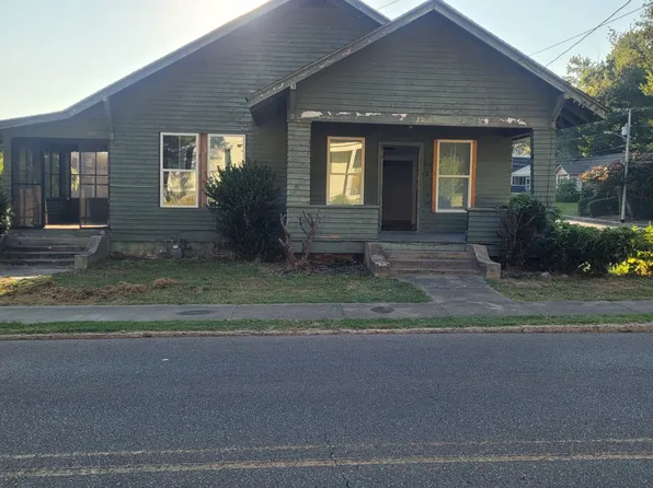 307 N Sampson Ave, Dyersburg, TN 38024