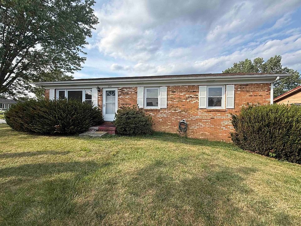 1st image of 204 Westgate Rd