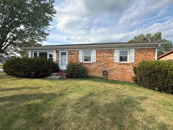 204 Westgate Rd, Verona, VA 24482