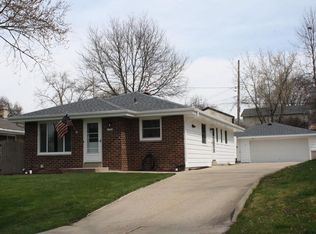 11924 W Dearbourn Ave, Wauwatosa, WI 53226