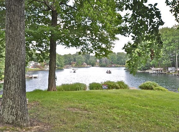 Lake View