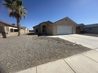 9613 E 38th Pl, Yuma, AZ 85365