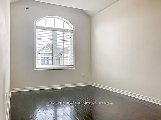 77 Brookfam St — Photo 25