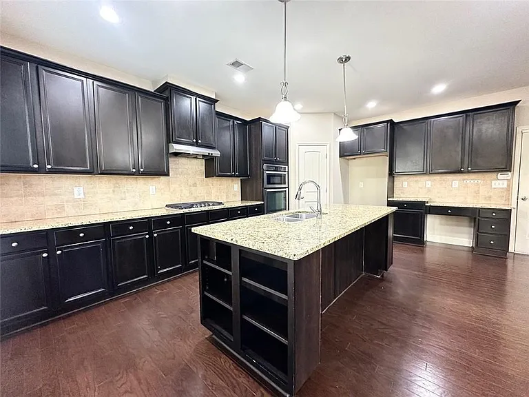 5605 Upper Creek Ct — Photo 15