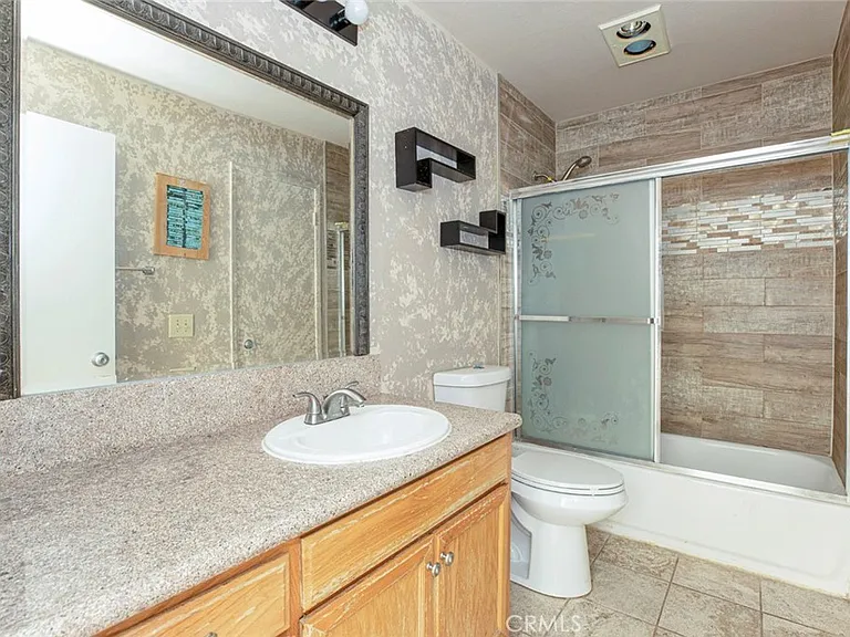 5325 Newcastle Ave #322 — Photo 12
