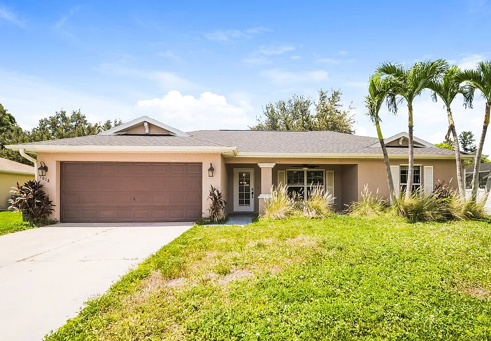 1018 SW 9th Ct