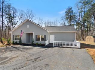 53 Dogwood Ln, Dahlonega, GA 30533