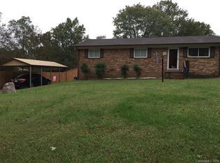 2233 Kenwood Dr, Kannapolis, NC 28081