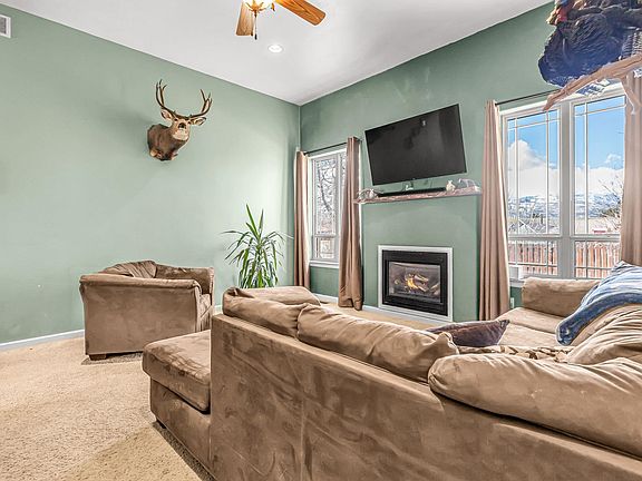 5th image of 1357 W Spruce Ct