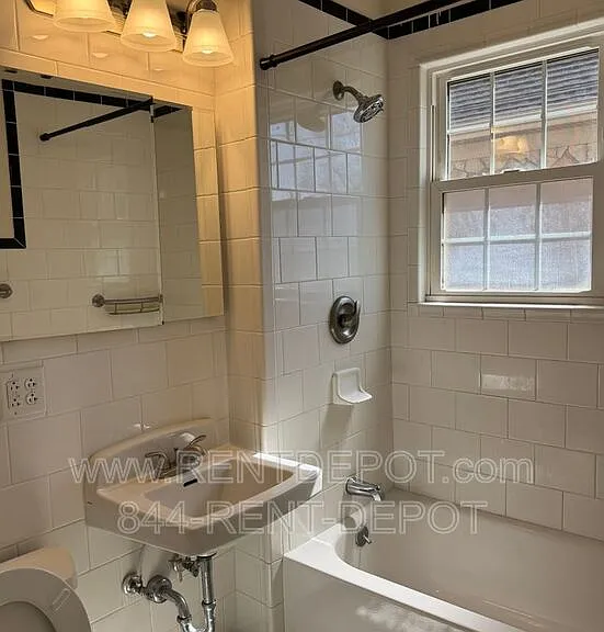532 S Alvord Blvd #U — Photo 9