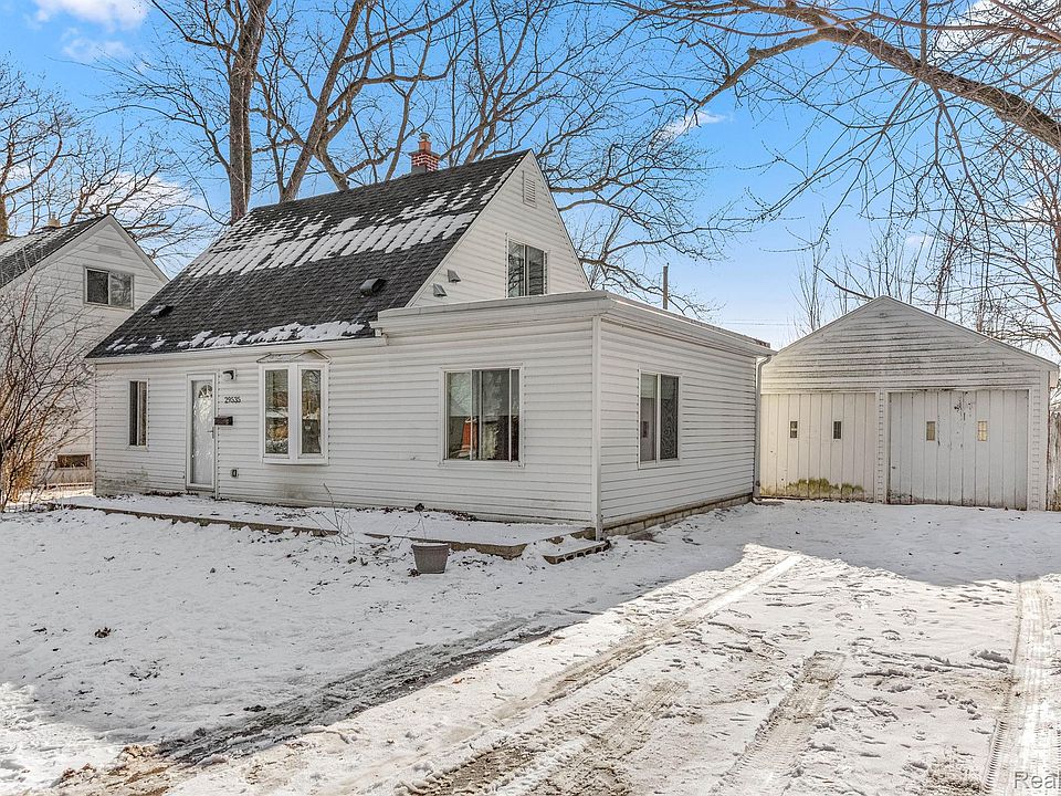 1st image of 29535 James St