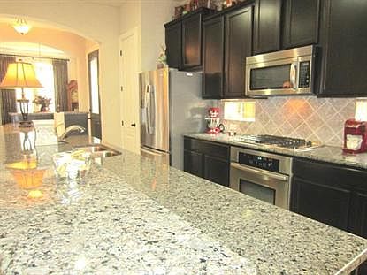 4th image of 176 Carrington Ln