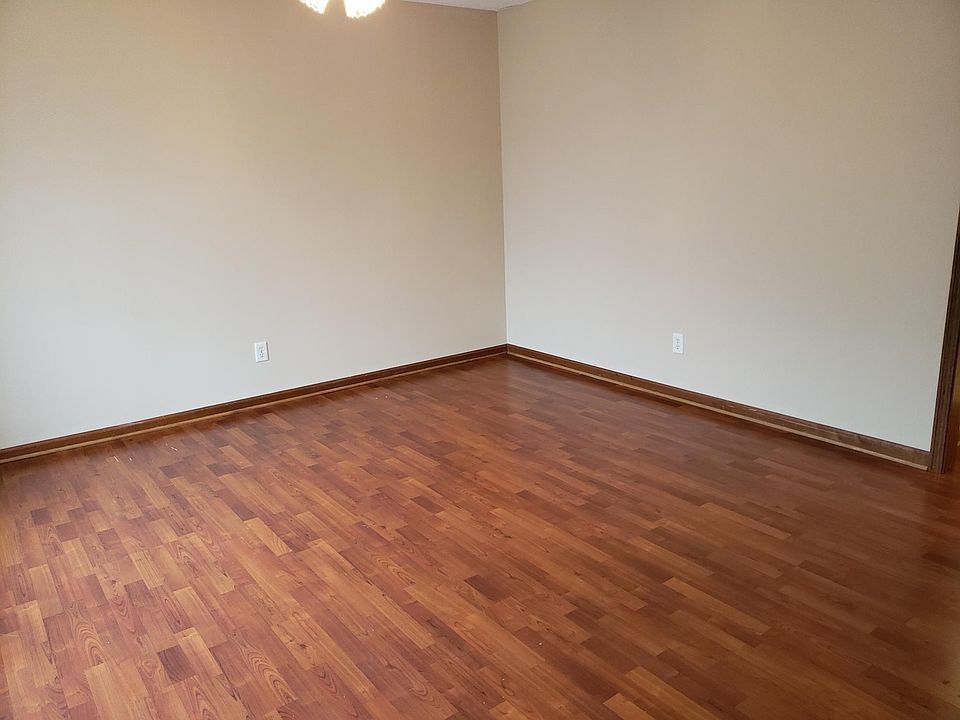 1st image of 7910 Gallery Way