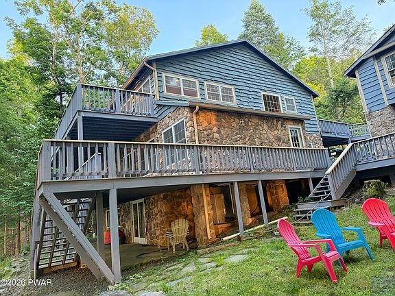 4th image of 144 Waterfront Dr