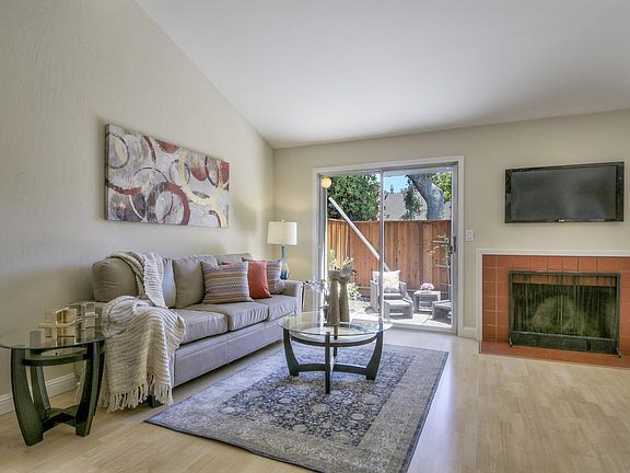 5th image of 10866 Northridge Sq