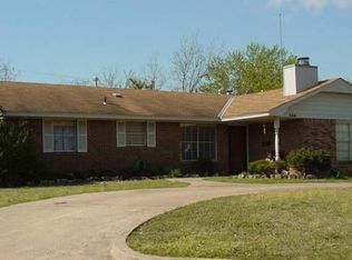 304 Mimosa Dr, Norman, OK 73069