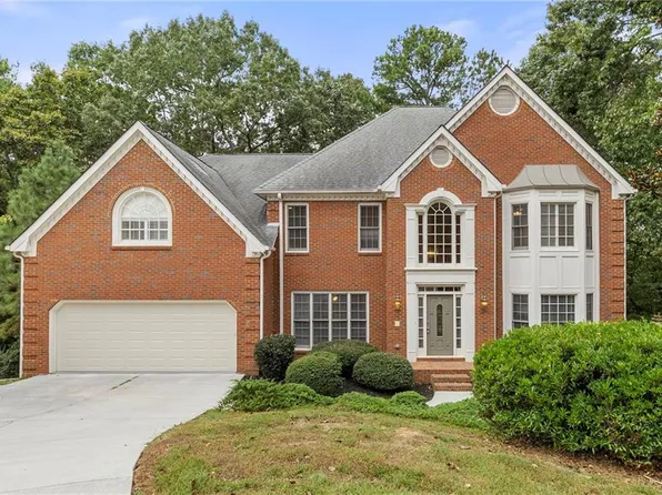 250 Shadowledge Ln, Roswell, GA 30076