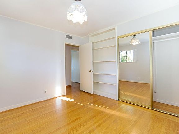 4th image of 1151 Westfield Dr