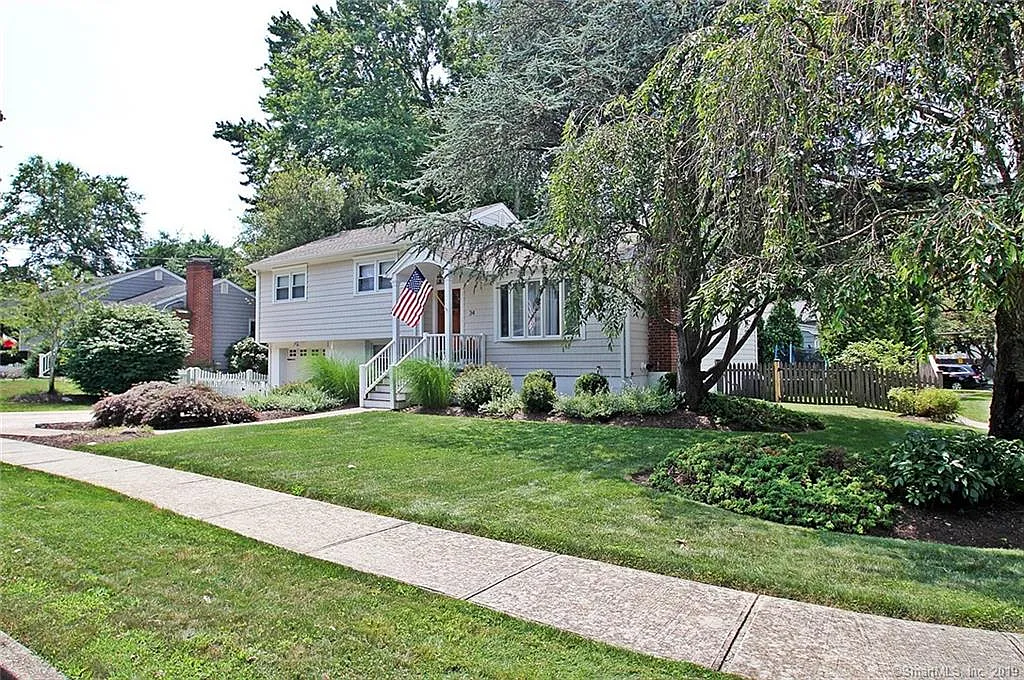 34 Windsor Pl photo 1