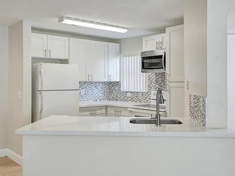 12650 Vista Isles Dr #918 — Photo 4
