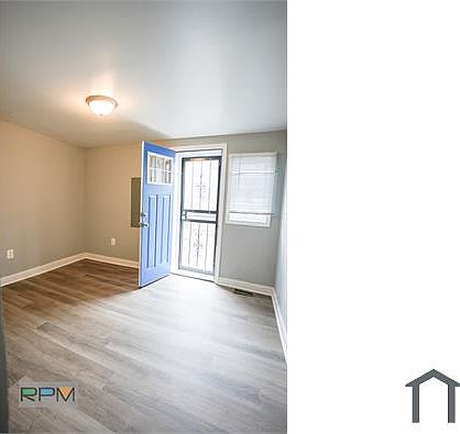 3rd image of 506 N Montford Ave