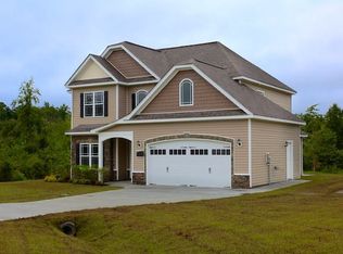 424 Stanford Ct, Maysville, NC 28555
