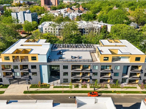 29 Enterprise St #106, Raleigh, NC 27607