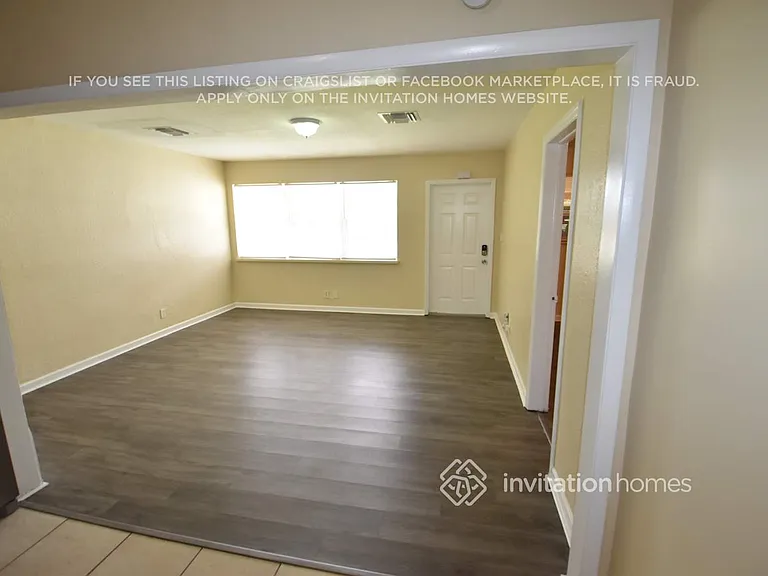 6315 SW 24th St — Photo 3