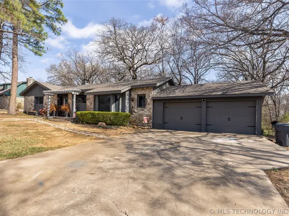 1404 Oakridge Rd, Ardmore, OK 73401