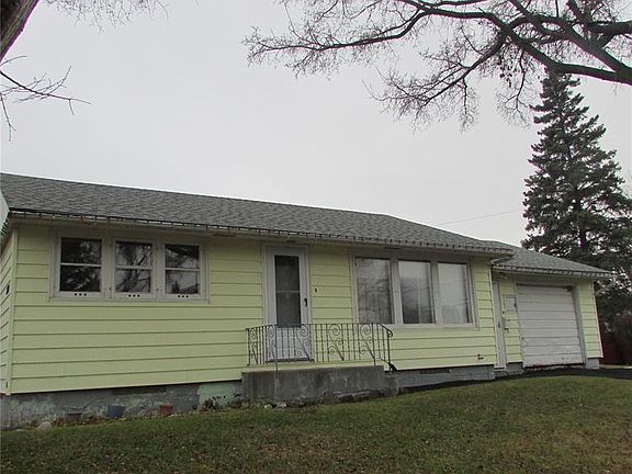 2nd image of 2600 Wascana St