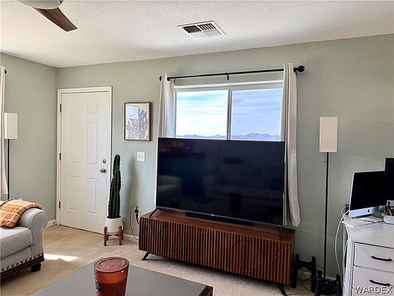 4th image of 1486 W Calico Drive