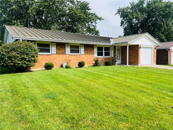 103 E Carmel St, Union City, OH 45390