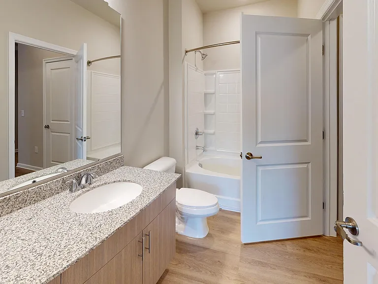 Clairmont at Crabtree — Photo 29