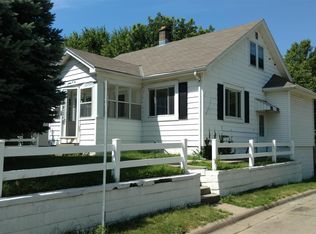 1602 S 52nd St, Omaha, NE 68106
