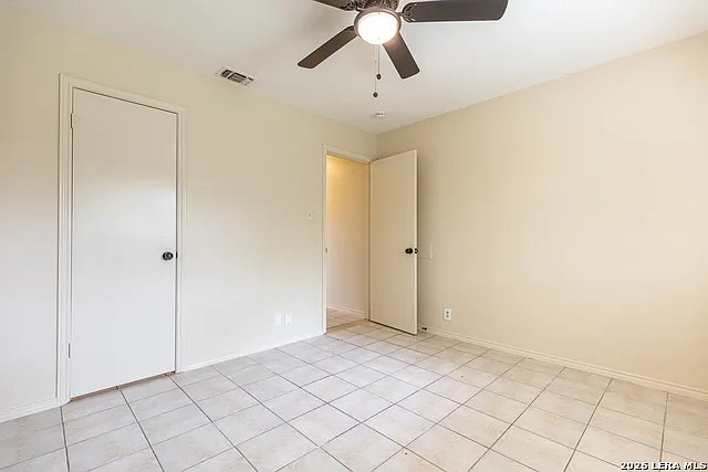 7750 Crooked Rd — Photo 25
