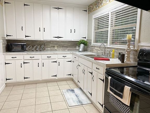 5th image of 5975 Callaway Dr