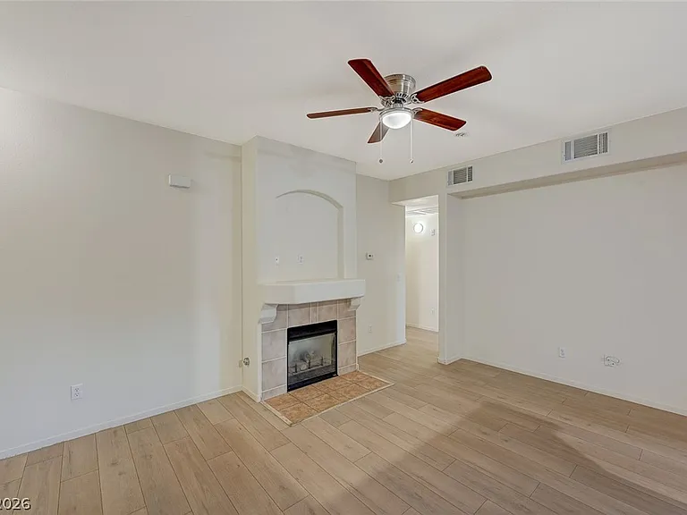 9050 W Warm Springs Rd #1147 — Photo 6