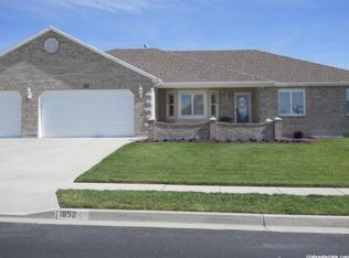 1852 W 10610 S, South Jordan, UT 84095