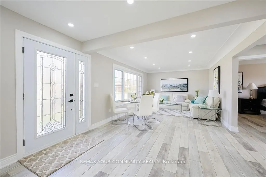 3 bed, $2,500 — Photo 3