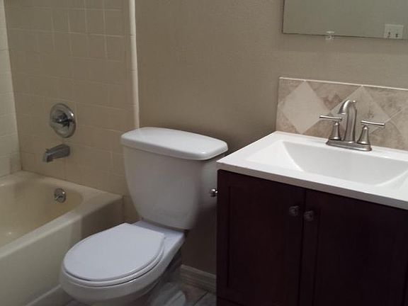 5th image of 3458 Fox Hunt Ct