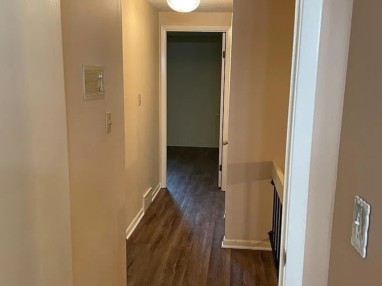 9404 Sherman Ln — Photo 27