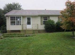 826 Orlando Ct, Roanoke, VA 24019