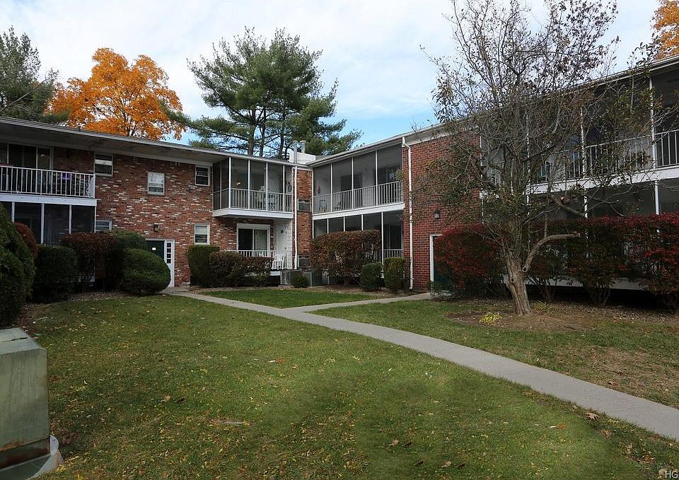 1st image of 1 Essex Ln APT C6