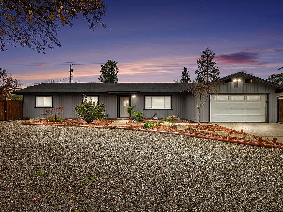 1st image of 36297 Avenue 12