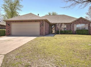 4710 S 196th East Ave, Broken Arrow, OK 74014