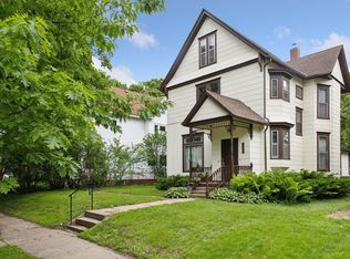 2006 Carroll Ave, Saint Paul, MN 55104